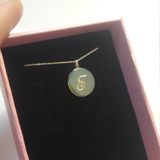 14K İnitial Disc Pendant, Engraving Letter Necklace, Dainty Hand Writing Necklace, Disc Pendant, Solid Gold Charm, Personalized Disc Pendant