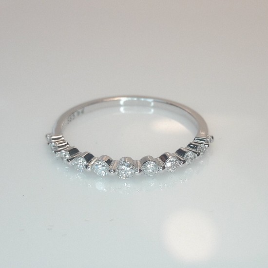 Graduated Diamond Ring, Graduated Ring, Distance Diamond Band, Diamond Promise Ring