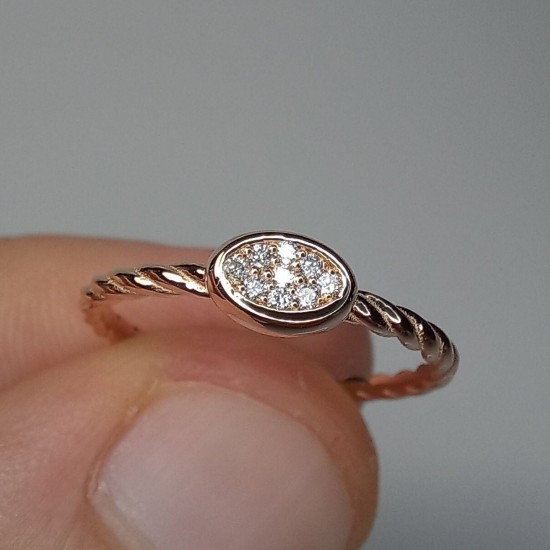 Dainty Twist Diamond Ring, 14K-18K Tiny Diamond Ring, Oval Pave Diamond Band, Stackable Diamond Ring, Everyday Diamond Jewelry