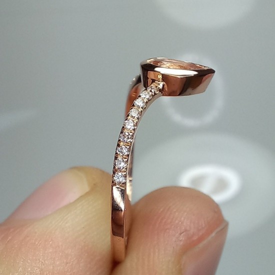 Morganite Curved Band, 14K Morganite Chevron Ring, Morganite V Ring, Stackable Pear Cut Morganite Bridal Ring, Stackable Diamond Ring